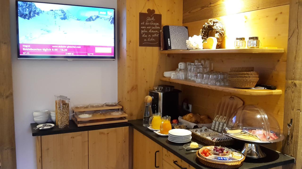 Haus Fernblick Hotel Neustift im Stubaital Buitenkant foto